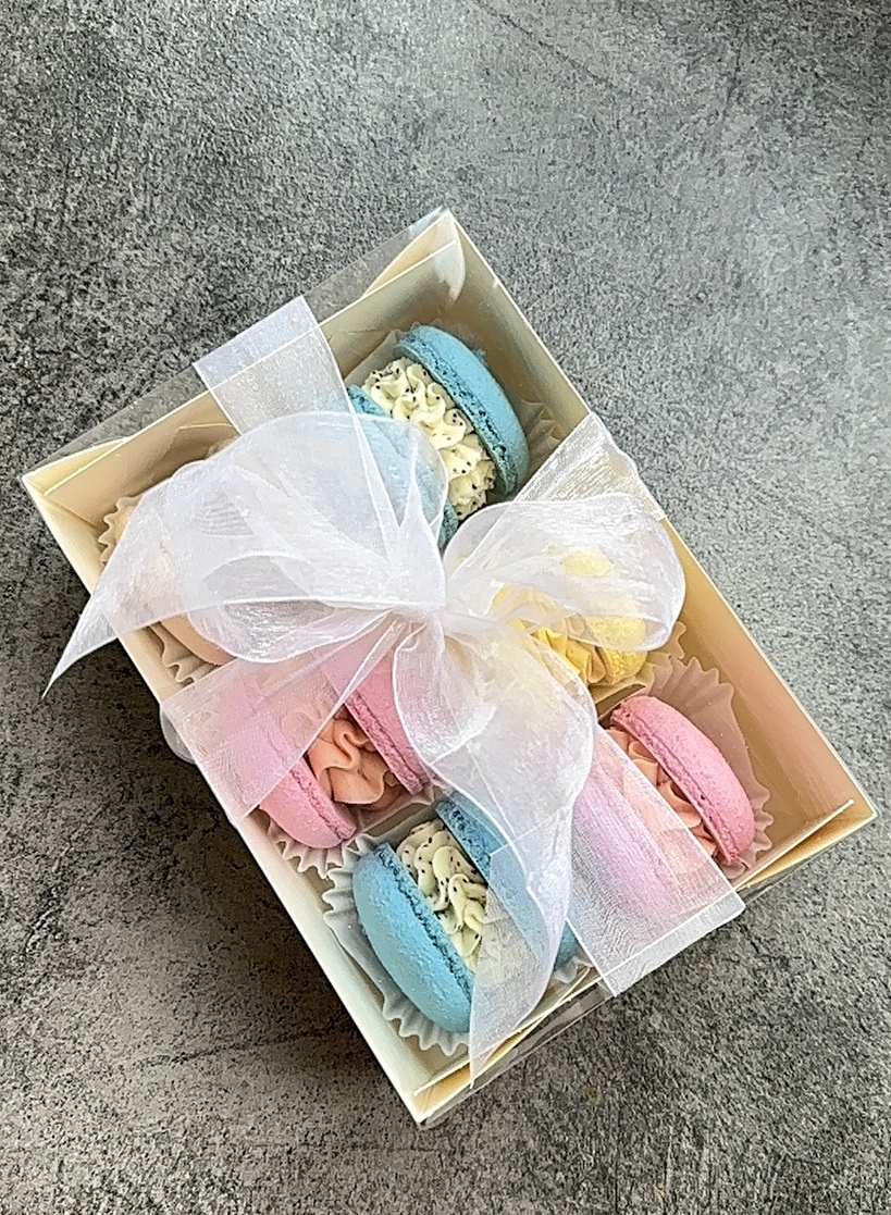 Десерт "Макарон"